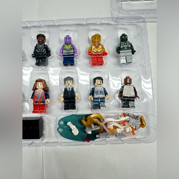 Avengers Action Figures + Accessories Building Blocks Brick Mini Figure 24+ Pcs - Picture 4 of 7